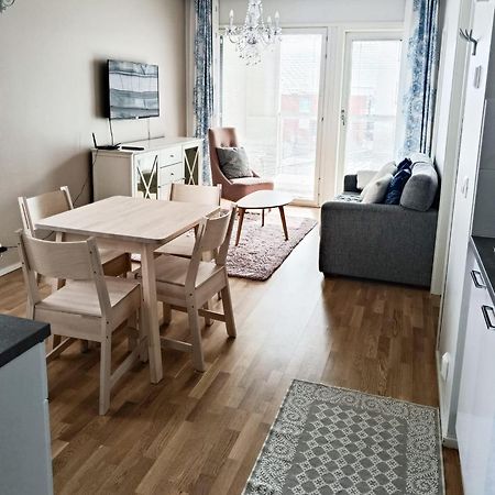 רובניימי North Path Apartments מראה חיצוני תמונה
